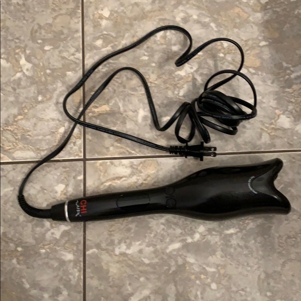 CHI Air curling iron.